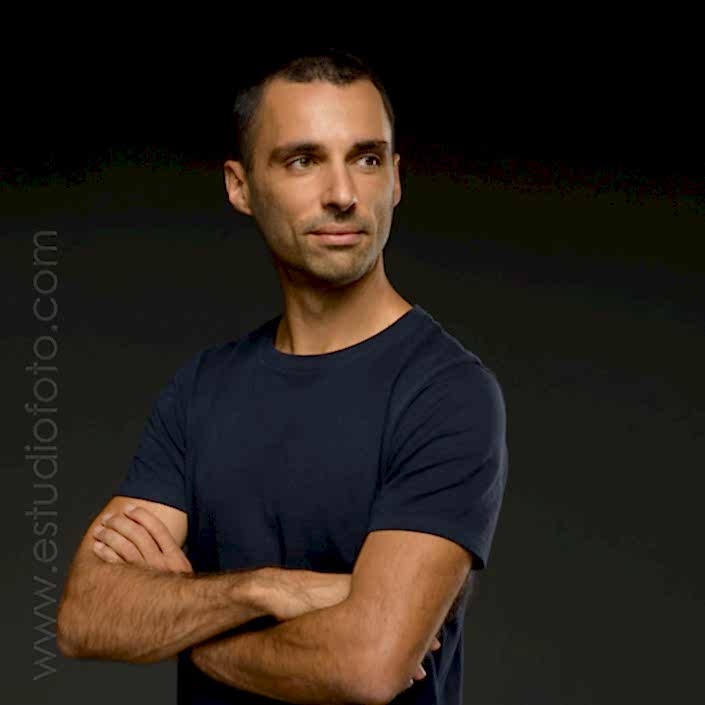 Retrato Personal de Estudio